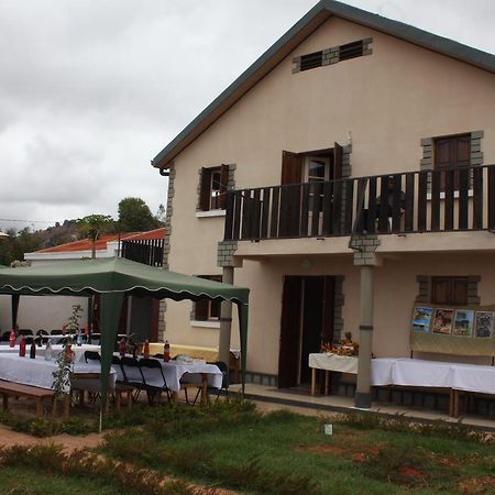 Maison Finaritra Hotel Antananarivo Exterior photo